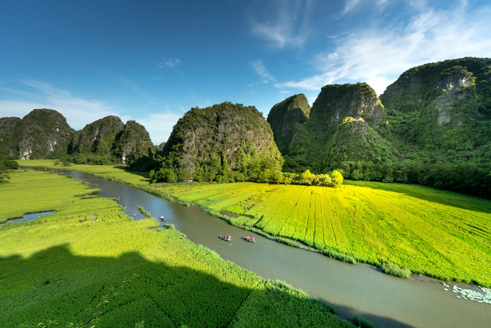 Immerse in Tam Coc’s lush cultural heritage
